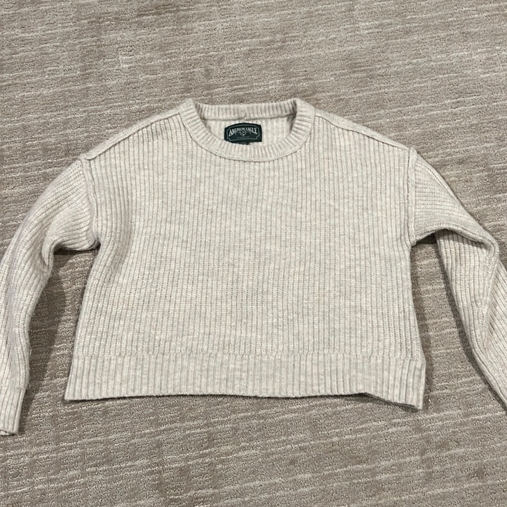 American eagle boxy cropped sweater in a white color